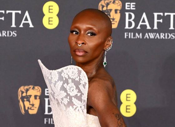 Синтия Ериво ще бъде домакин на наградите &quot;Тони&quot;