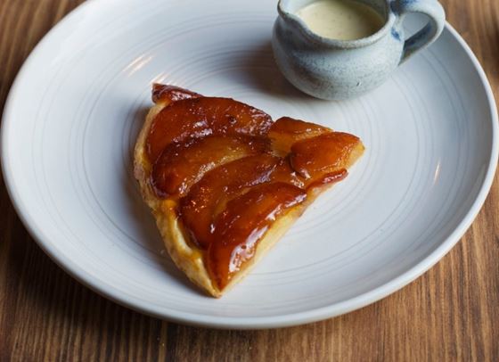 Тарт татен с праскови