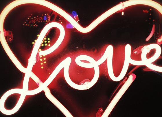 Любов. Пътят към дома и... Netflix