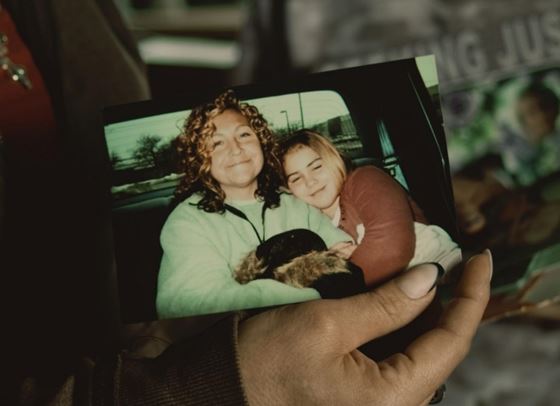 Max представя най-интригуващата история за неразкрито двойно отвличане и убийство