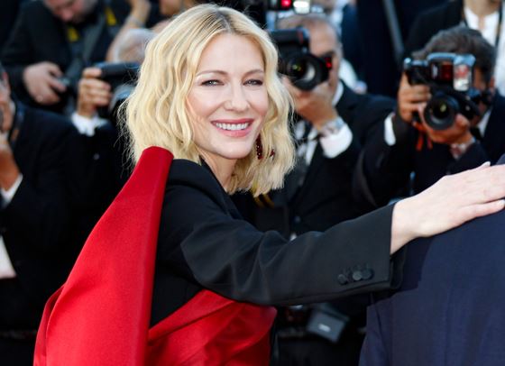 Кейт Бланшет срещу Илън Мъск