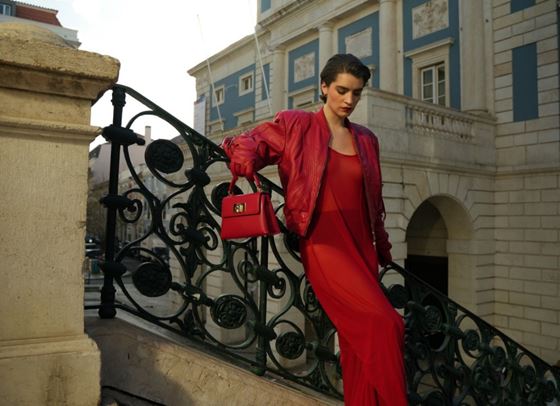 Червеното е цветът на есента