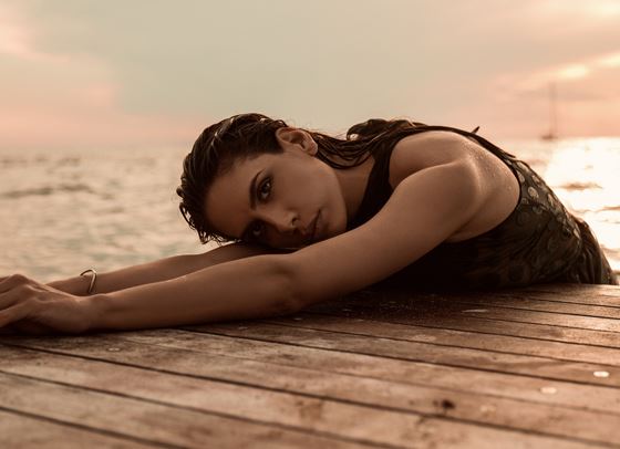 МОДА: Там, където морето и залезът стават едно цяло