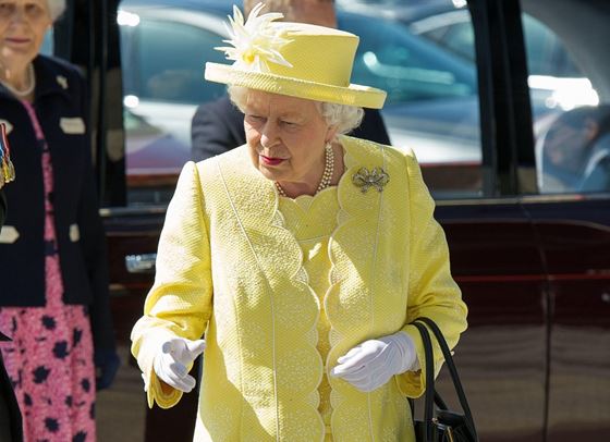 Кралица Елизабет II посреща рождения си ден в траур