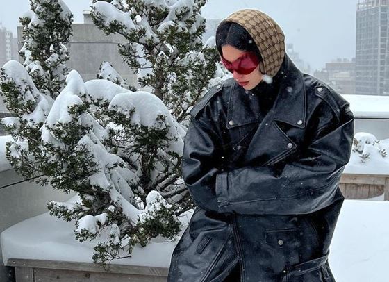 Дуа Липа откри перфектната зимна визия