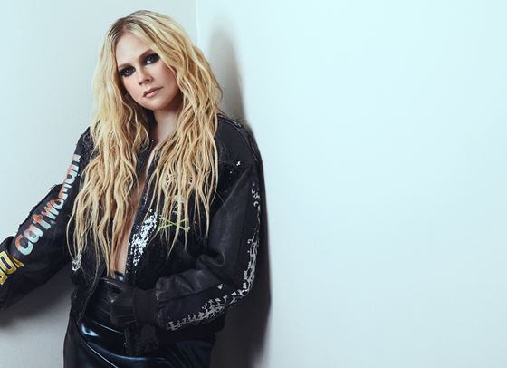 Avril Lavigne Slays It All