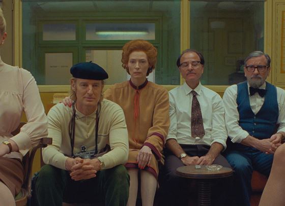 Зад кулисите, потопени в магията на &quot;Френският бюлетин&quot;