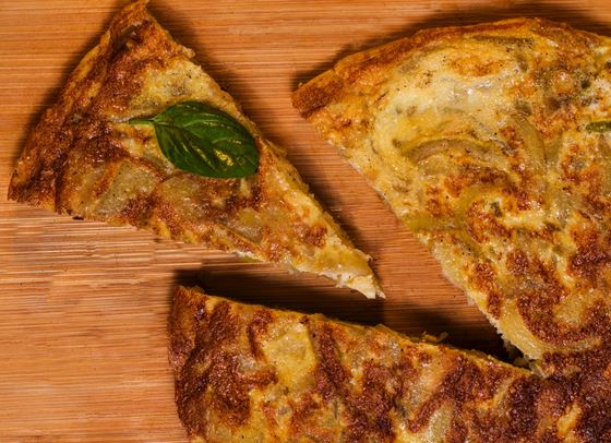 Вкусен класически пататник за обяд