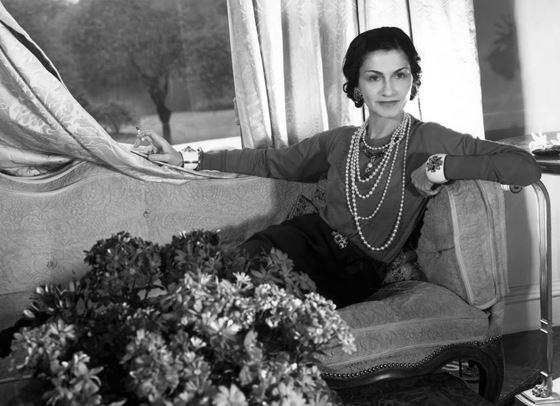 Коко Шанел: Жената, която облече свободата – и ни накара да се влюбим в нея