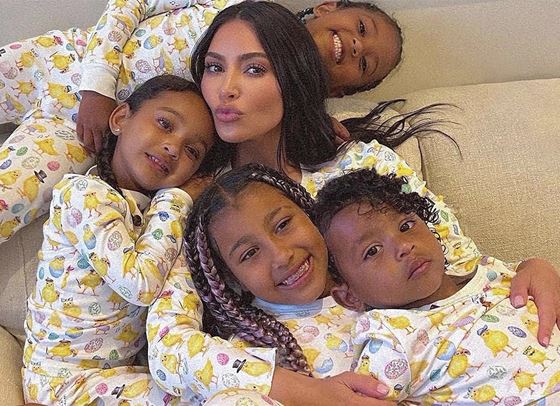 Ким Кардашиян призна колко трудно е родителството с Кание Уест