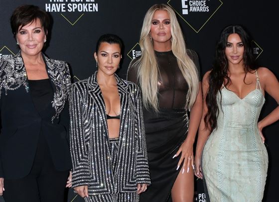 Новият сезон на &quot;The Kardashians&quot; е всичко друго, но не и спокоен