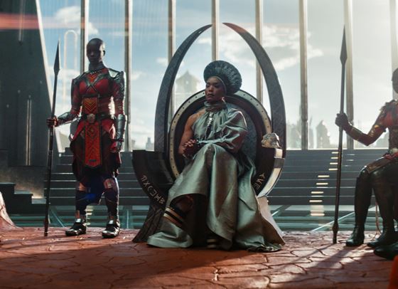 Сега е моментът за кинонагради от &quot;Черната пантера: Уаканда завинаги&quot;