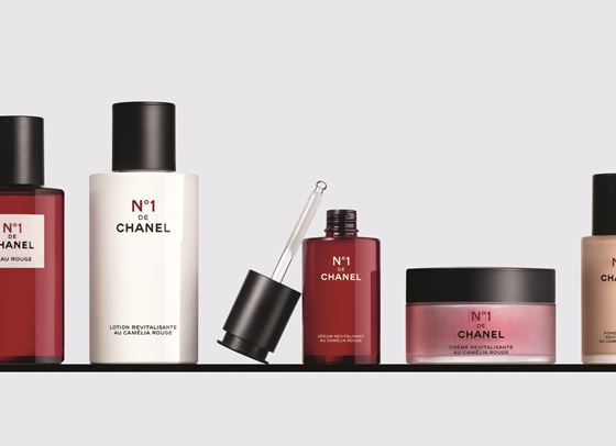 Това е Chanel. N°1 DE CHANEL