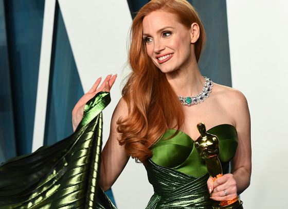 Модният парад продължи и на партито на Vanity Fair