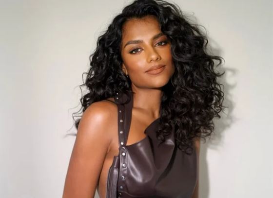 "Espresso Brunette": цветът, който ще съживи зимната ти визия