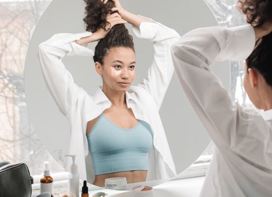 Не забравяйте да сложите тези beauty продукти в куфара си