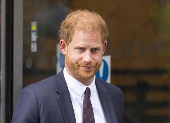 Принц Хари: Някои журналисти са с окървавени ръце