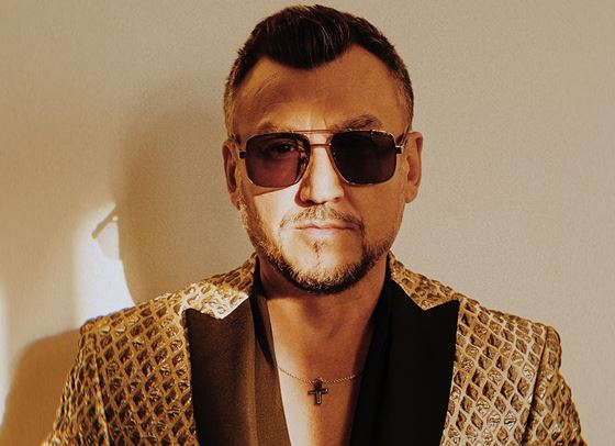 Любо Киров празнува 25 години на сцената с мащабен албум и турне