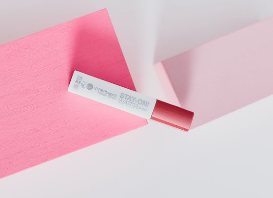 Вярвате или не, дълготрайното червило е реалност