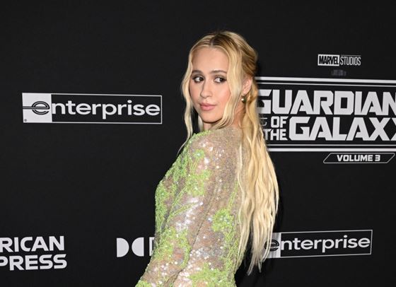 Мария Бакалова очарова с новата си визия