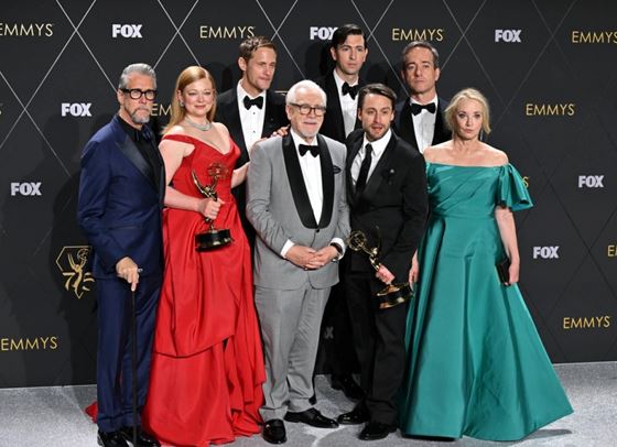 &quot;Наследници&quot; обраха статуетките на наградите Emmy