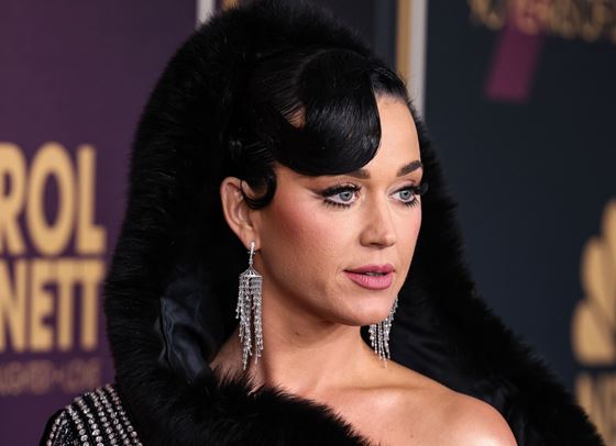 Кейти Пери е дала обещание на Орландо Блум да не употребява алкохол