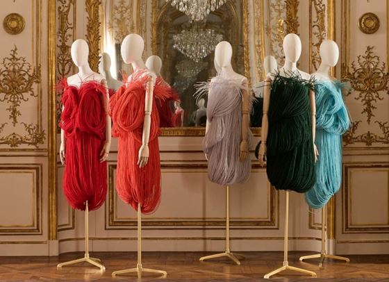 Необикновеното шоу на Loewe за Седмица на модата в Париж