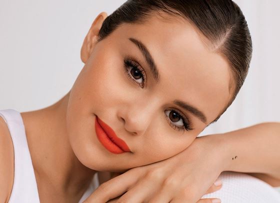 Всичко, което трябва да знаете за козметичната марка на Селена Гомес