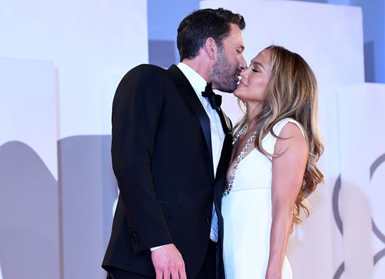 Всичко за големия сватбен ден на Дженифър Лопес и Бен Афлек