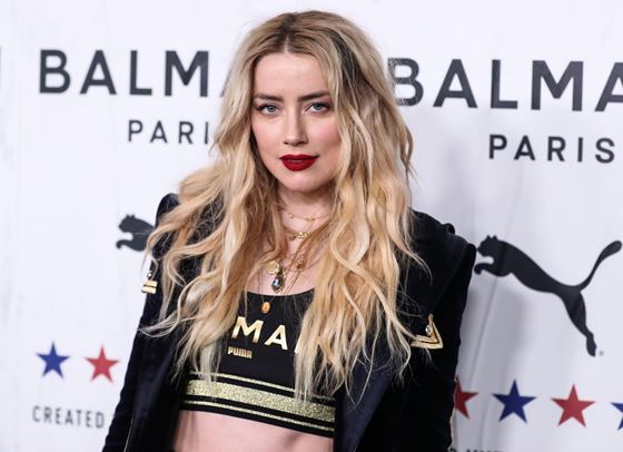 Илон Мъск изтри акаунта на Амбър Хърд в Twitter