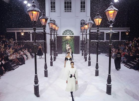 Ричард Куин и неговата зимна приказка на Седмицата на модата в Лондон