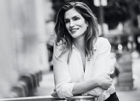 Синди Крауфорд: &quot;Несигурността ми ме накара да седна на задната седалка&quot;