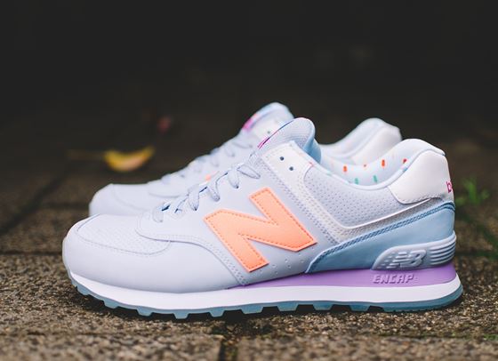 С какво да съчетаем дамските обувки New Balance?