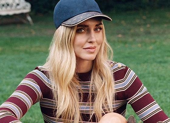 Киара Ферани тича из Милано за Louis Vuitton