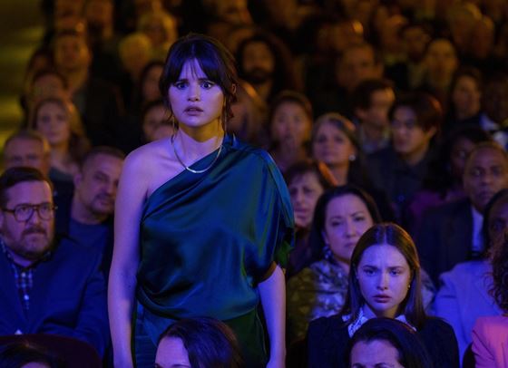 Има ли Селена Гомес нов мъж до себе си?