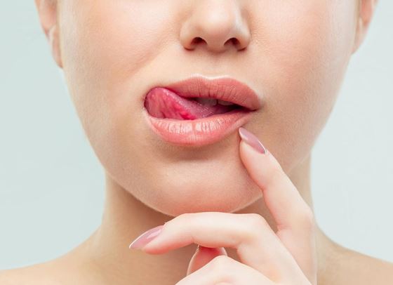 Грешките, които допускате при грижата за устните