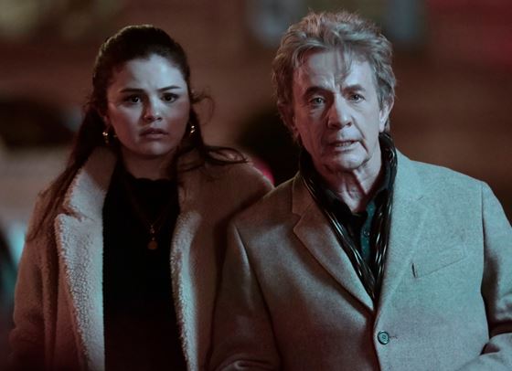 Вижте трейлъра за новия сериал на Селена Гомес