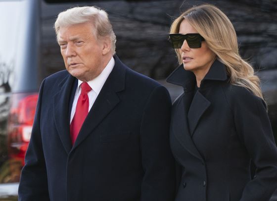 Мелания Тръмп се сбогува с Белия дом