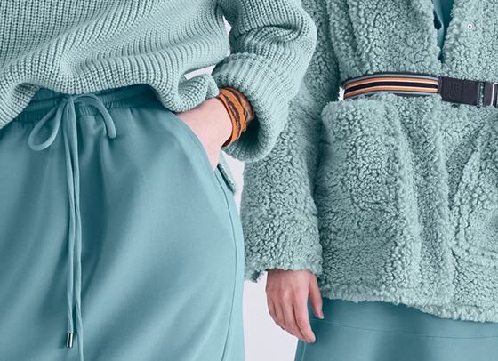 Black and Wild, но без страх от ярките цветове