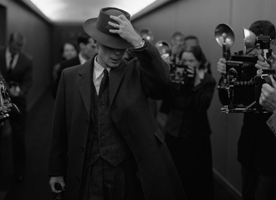 Кристофър Нолан се завръща в играта с &quot;Опенхаймер&quot;