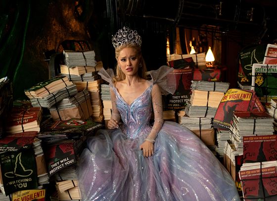 Променяме се завинаги със &quot;Злосторница: Част 2&quot; и печелим вълшебни награди