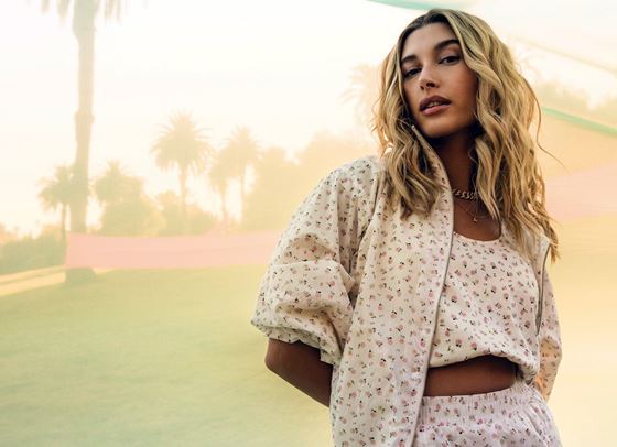 И Хейли Бийбър пуска на пазара своя козметична марка