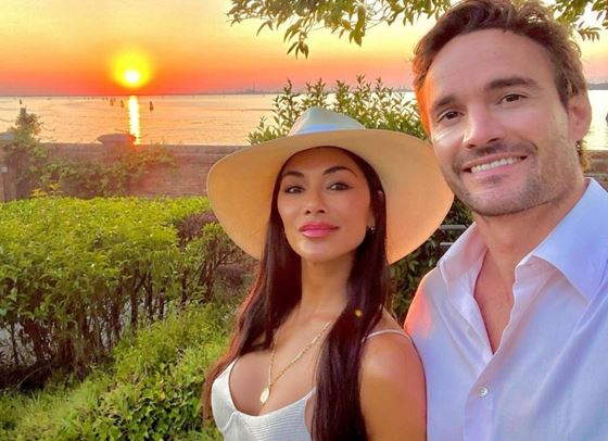 Никол Шерцингер се сгоди