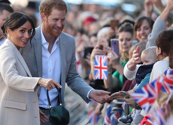 Принц Хари и Меган Маркъл може да се завърнат в кралското семейство