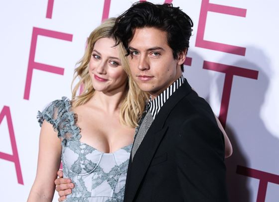 Раздялата на Лили Райнхарт и Коул Спраус е била наистина трудна