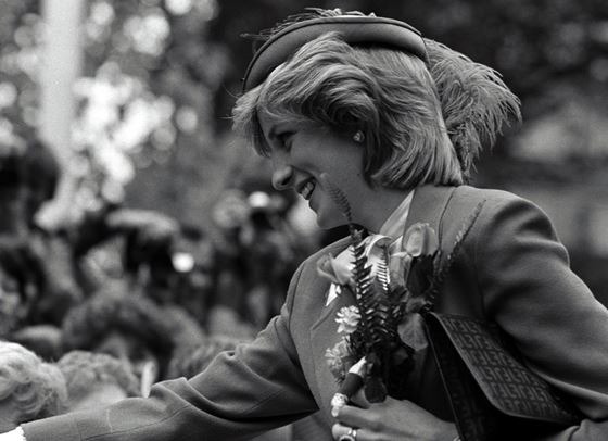 Животът на принцеса Даяна: Златна клетка или сбъдната мечта?