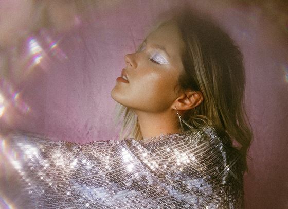 Три празнични грим визии, в които ще се влюбите