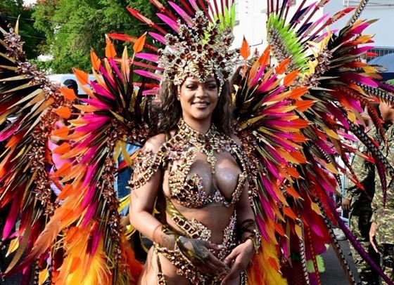 Риана превзе карнавала в Барбадос