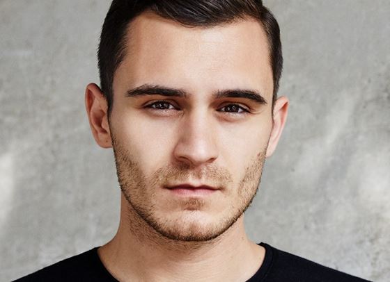 Юлиан Костов влиза в трети сезон на "Белият лотос"