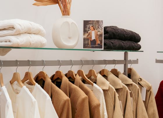 Denina Martin Collection празнува 5 години елегантност и романтика